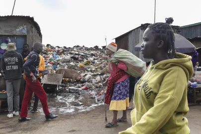 KENYA: Turning Trash into Dignity: Kibera Residents Trade Plastic for Water and Sanitation