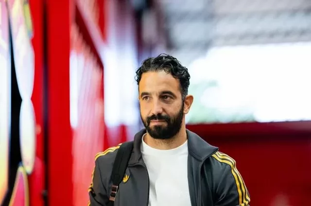 Manchester United’s Deadline Day Frenzy: 7 Key Transfers to Watch