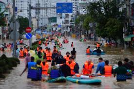 Vietnam Flood Disaster Claims 90 Lives as Rescue Efforts Intensify