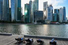 Singapore Raises Growth Forecast as AI Boom Boosts Economy